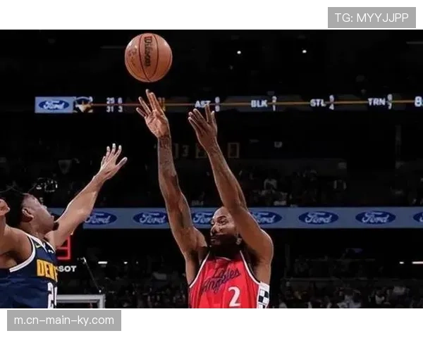 泰伦卢确立伦纳德单核打法 快船年轻球员需适应无球跑动 泰伦卢确立伦纳德单核打法 快船年轻球员需适应无球跑动